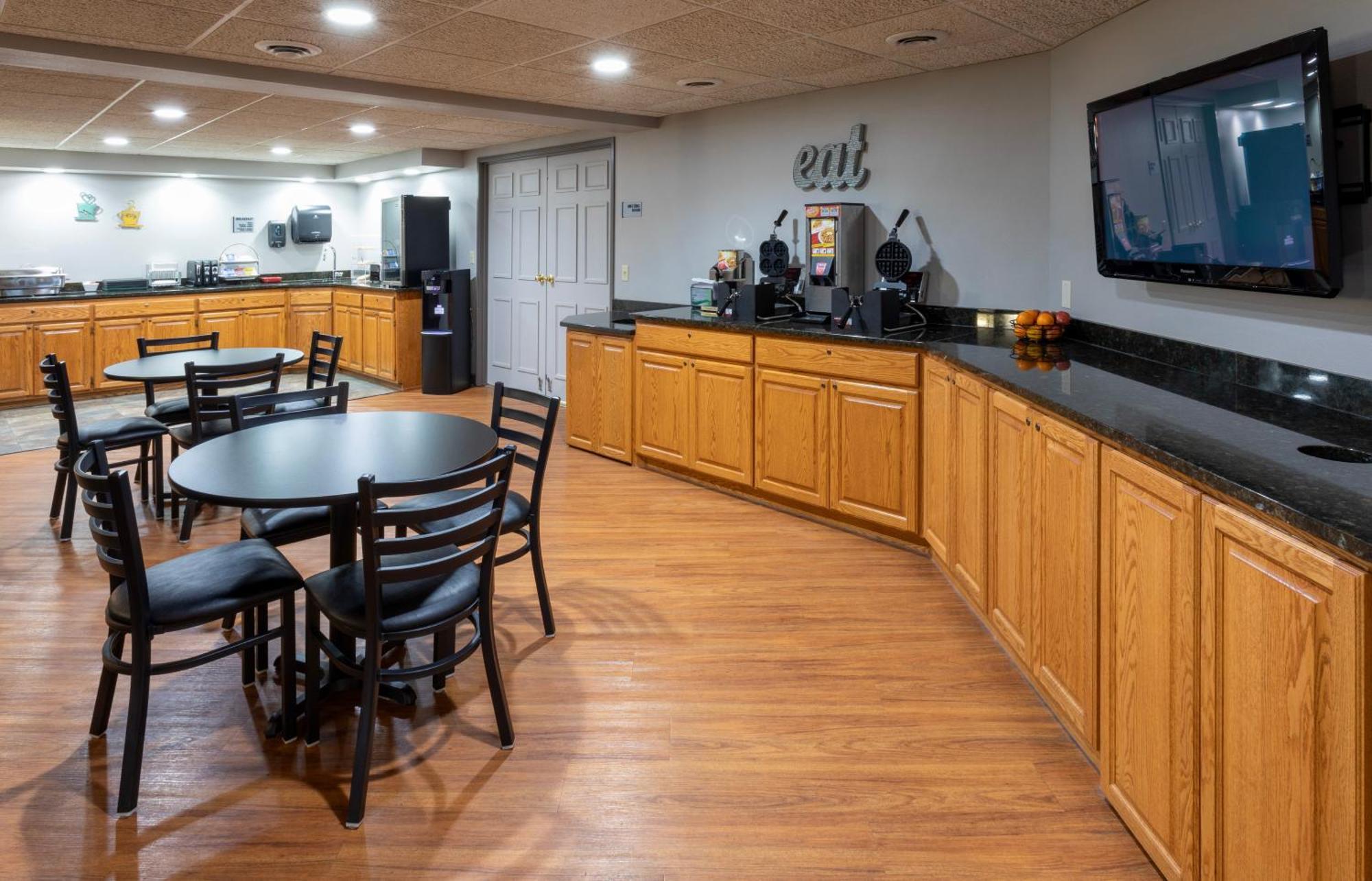 Paynesville Inn & Suites Luaran gambar
