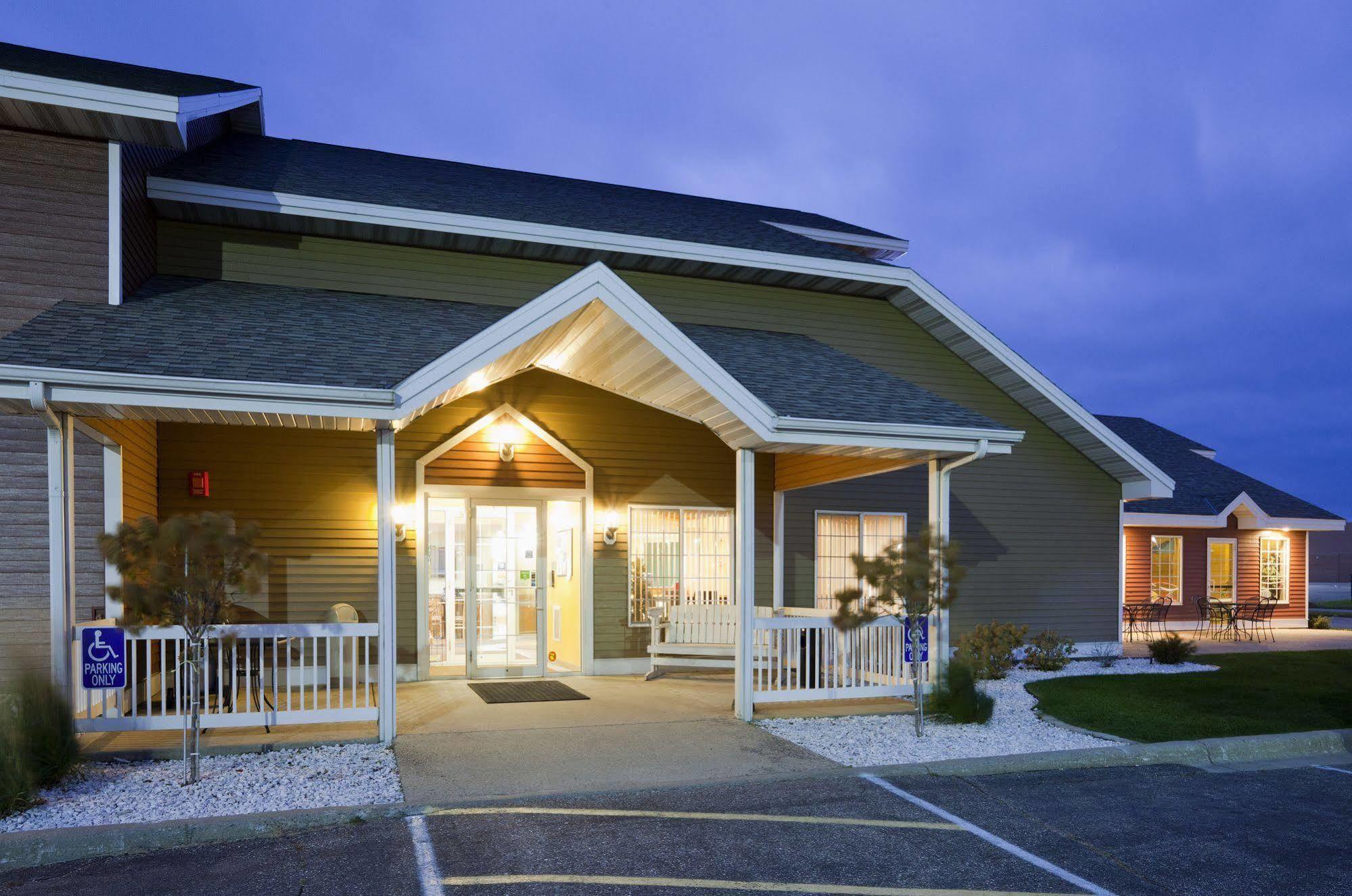 Paynesville Inn & Suites Luaran gambar